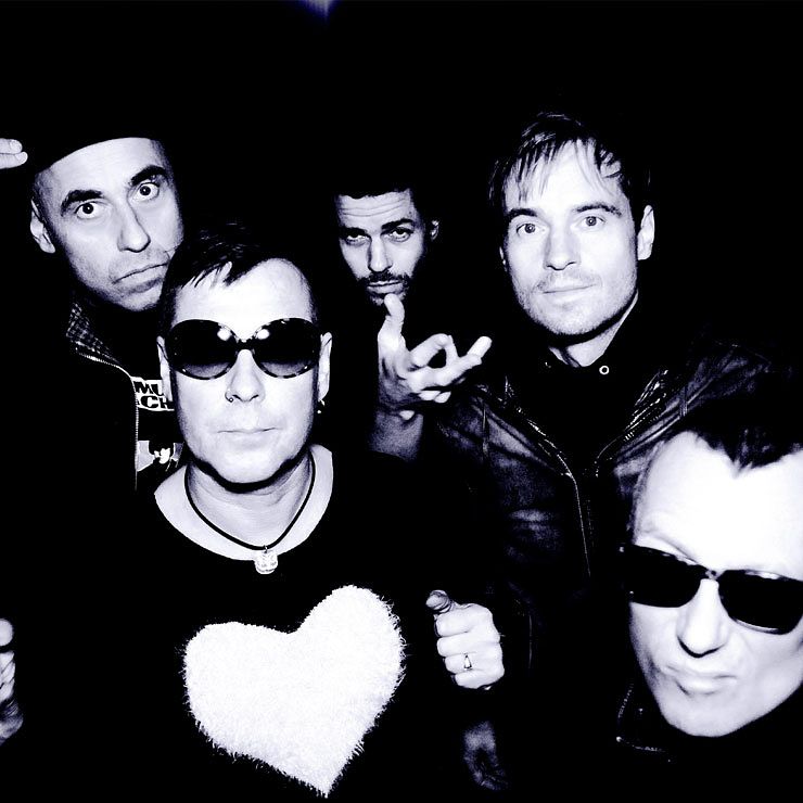 洋楽 Terrorgruppe - Keiner Hilft Euch BOX SET TERRORGRUPPE – KEINER HILFT EUCH | glitterhouse.com
